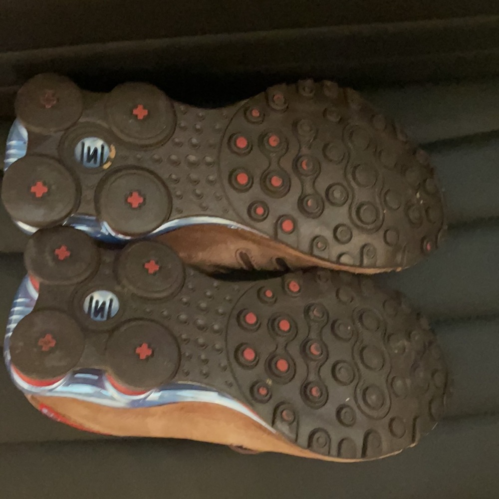 Nike Shox - Picture 3 of 3